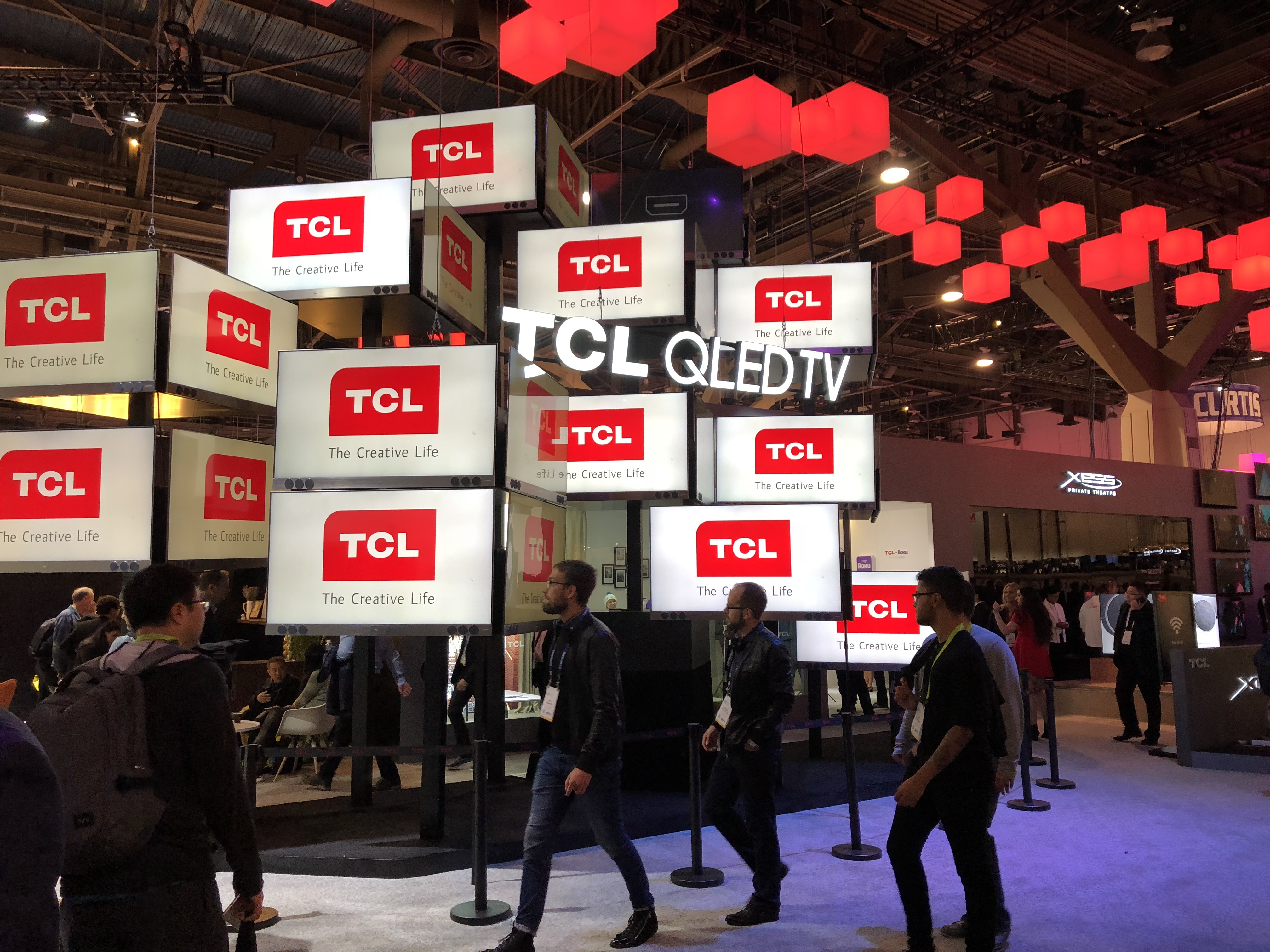 CES 2018聚焦中国智造，TCL X5\C6\P5新品亮相显未来科技