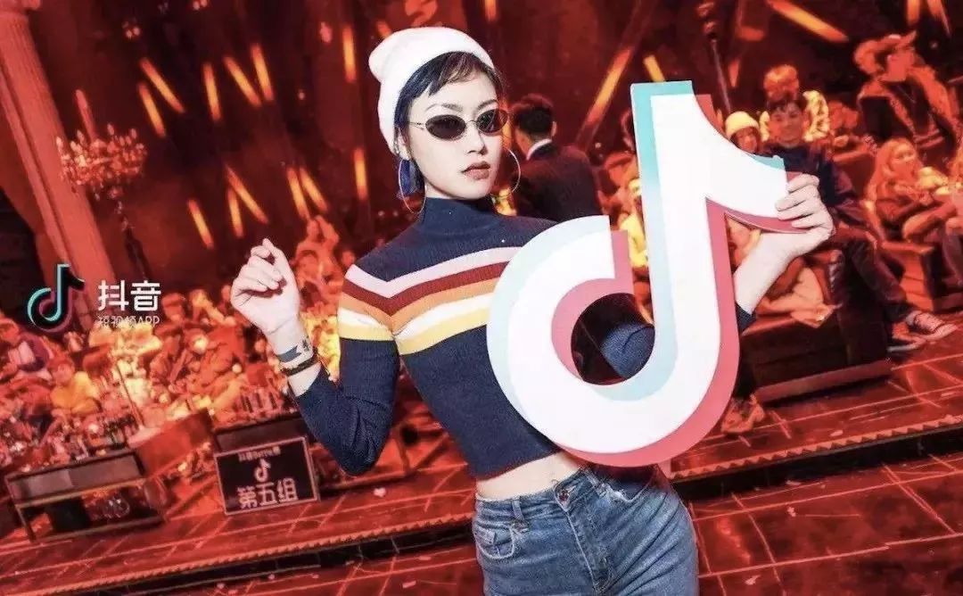 头腾之战”搅热互联网 背后哪些大佬在商战