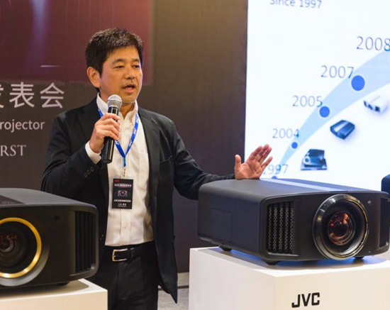 JVC 8K4K电影投影机新商品发表 Beyond 全球首款8K D-ILA电影投影机