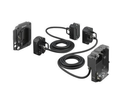 索尼CineAltaV电影摄影机新增延长线系统和提供强大功能的V3.0新固件,为电影制作者带来前所未有的灵活性 索尼CineAltaV电影摄影机新增延长线系统和提供强大功能的V3.0新固件,为电影制作者带来前所未有的灵活性