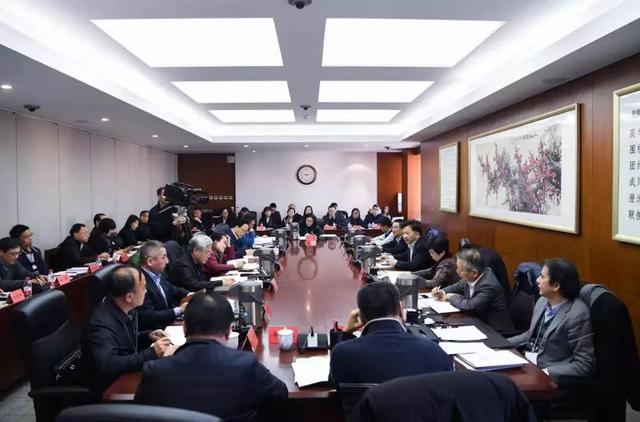 中央广播电视总台召开2019工作会议，对新年工作提出哪些要求？
