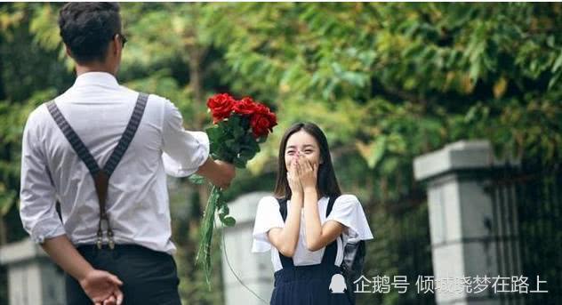 在男女相处时，如何避免成为“买单侠”，落得人财两空！