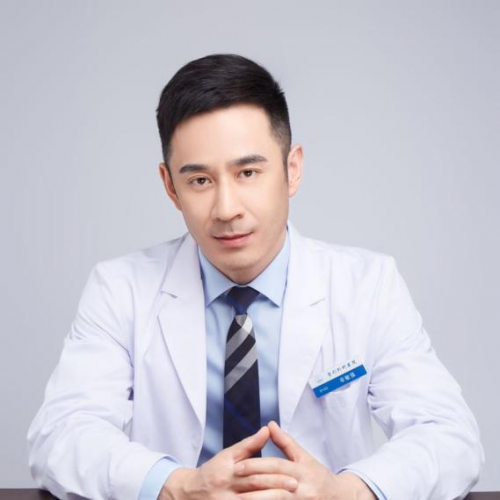男性“长胸部”不再尴尬 辛敏强教授团队首创微孔无痕技术解决男性困扰