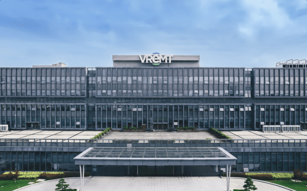 威睿三电强势登陆CES 2025，全域800V三电解决方案引领海外