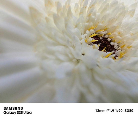AI超视觉影像再革新 三星Galaxy S25系列定格重庆夜色
