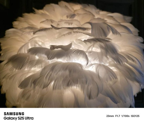 AI超视觉影像再革新 三星Galaxy S25系列定格重庆夜色