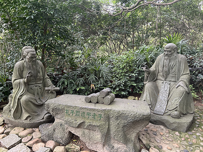 商圣范蠡文化薪火相传，商圣范蠡研究院院长范贵宾的泉州文化探访之旅圆满结束