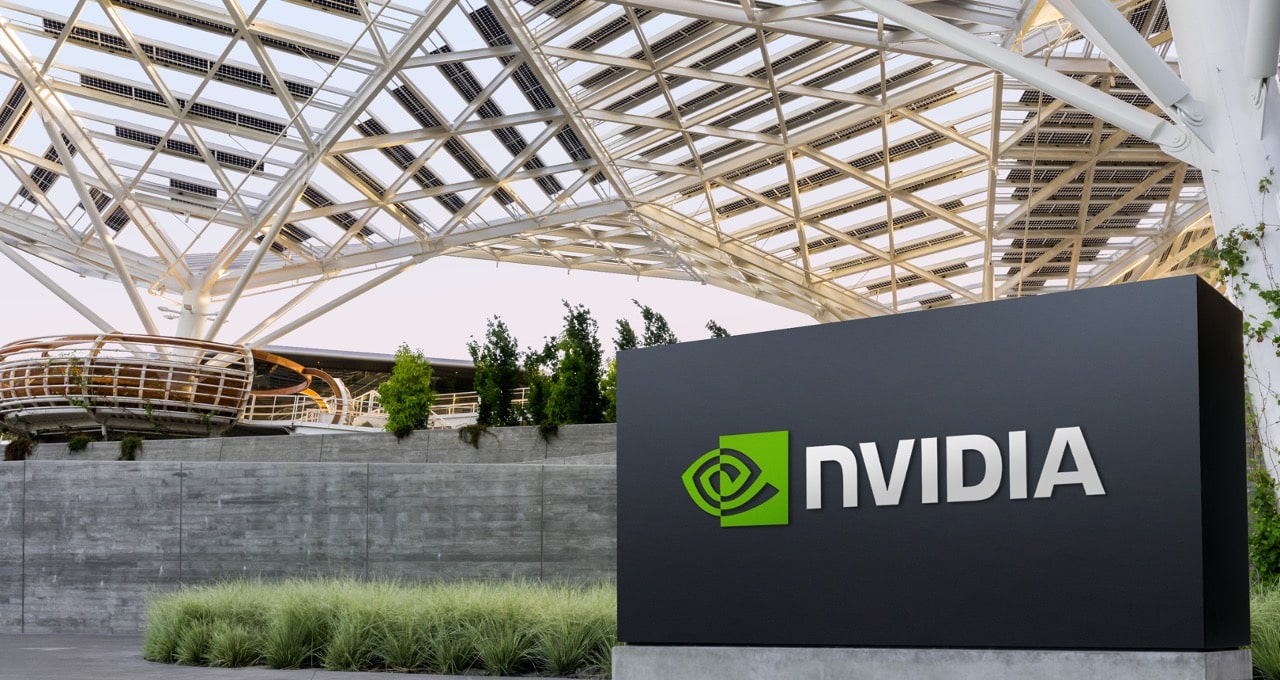 NVIDIA CEO 黄仁勋在美国和中国推广 AI