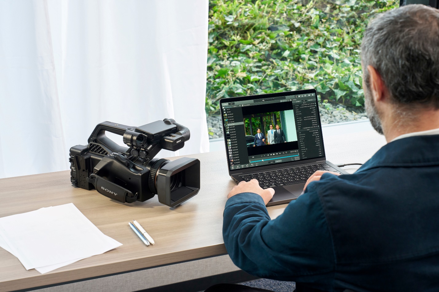 为新闻纪实摄制强势赋能，索尼推出 4K 3-CMOS传感器XDCAM手持摄录一体机PXW-Z380  