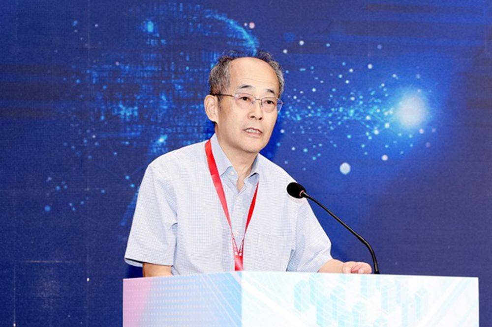 AI智算新基建 携手智绘新格局