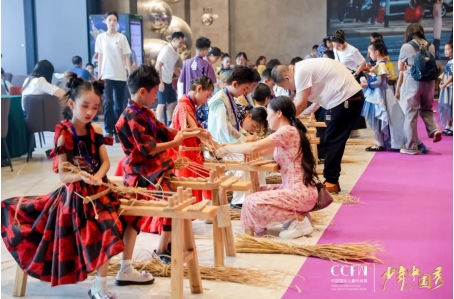 喜迎国庆｜2025CCFW中国国际儿童时尚国庆嘉年华盛大开幕！