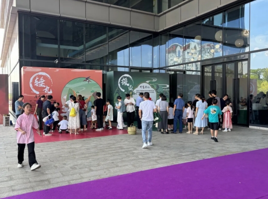 喜迎国庆｜2025CCFW中国国际儿童时尚国庆嘉年华盛大开幕！