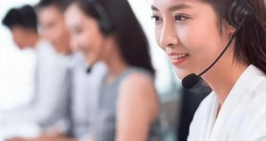 叮铃铃 —  天鹅贷24小时贴心服务守护每一份信任