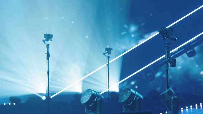 让每个观众都在第一排:佳能EOS VR系统助力现场演出进入沉浸时代 让每个观众都在第一排:佳能EOS VR系统助力现场演出进入沉浸时代