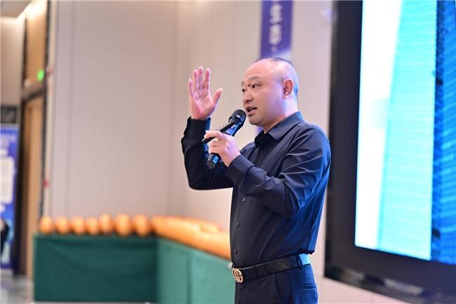 AI数智化；福州奇富网络小额贷款有限公司为实体服务商业数字化转型注入新动能